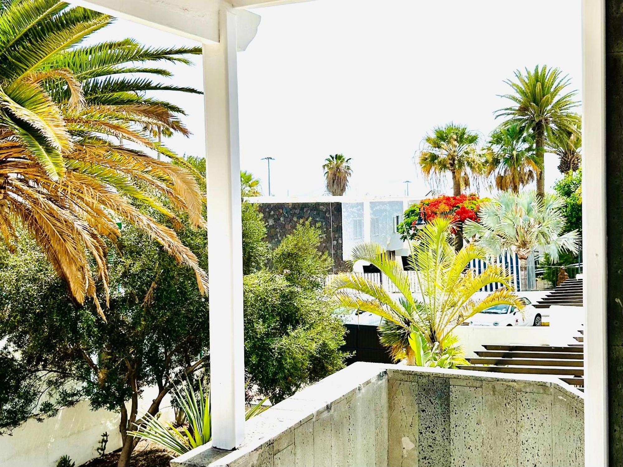 Long Beach Apartment Puerto Del Carmen بويرتو ذيل كارمين المظهر الخارجي الصورة